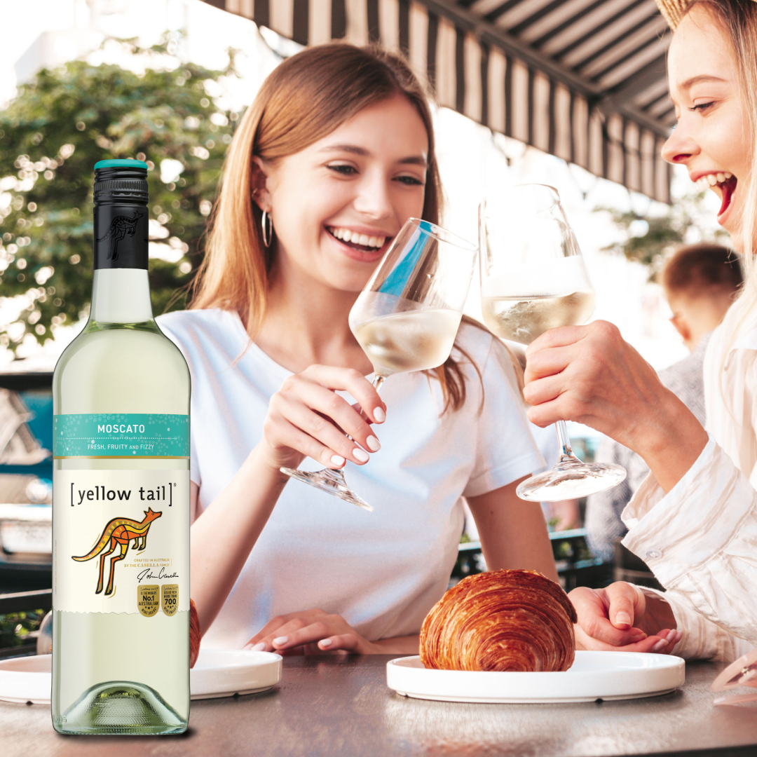 Yellow Tail Moscato - Sweet Wine NV